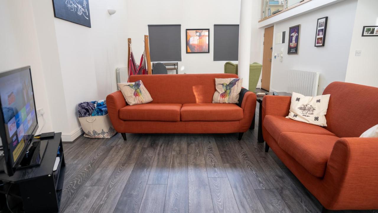Stunning Mezzanine Apartment Near City Centre Cardiff Eksteriør billede