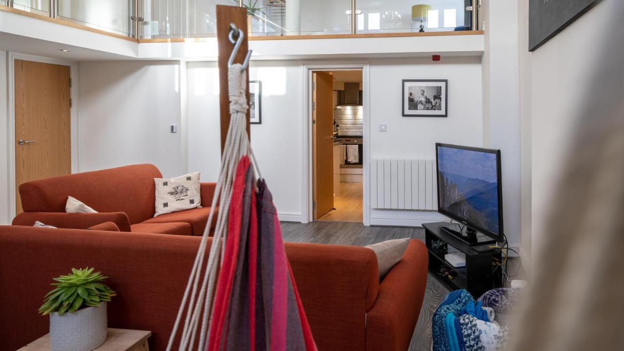 Stunning Mezzanine Apartment Near City Centre Cardiff Eksteriør billede