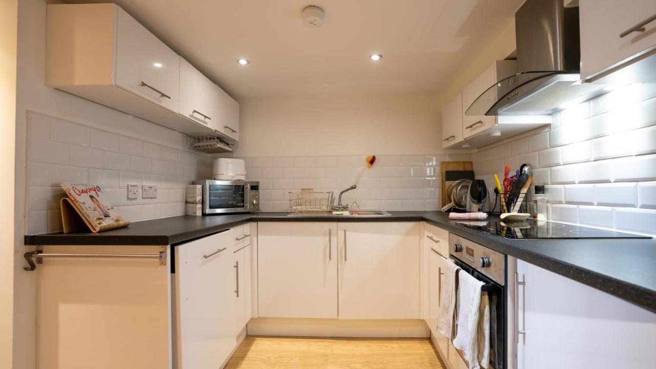 Stunning Mezzanine Apartment Near City Centre Cardiff Eksteriør billede
